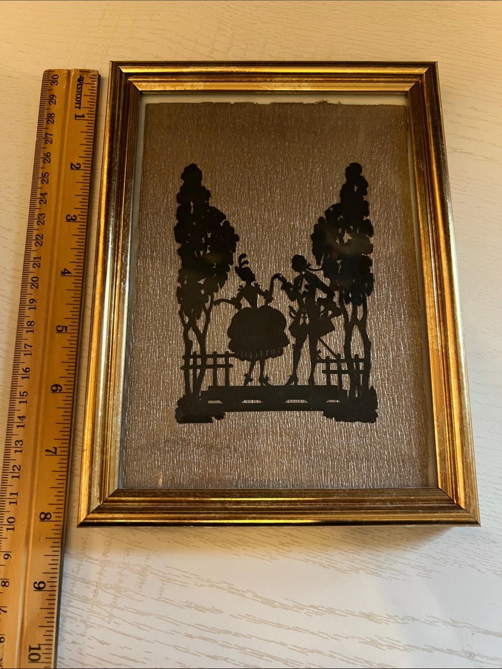 Gold Framed Silhouette Wall Art – Black Vintage Silhouette on Gold